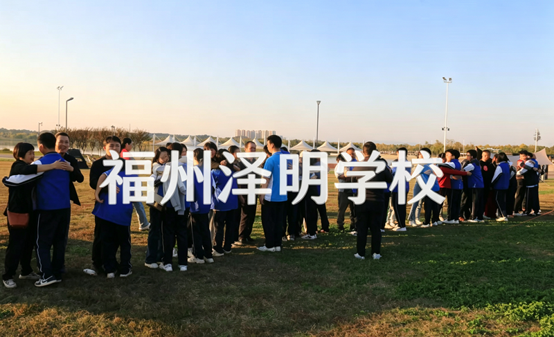 青少年叛逆管教矫正学校｜福州温和心理管教&middot;无暴力矫正青春叛逆